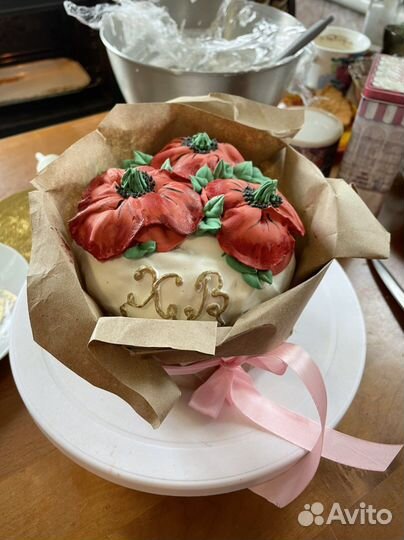 Пасхальный кулич, торты бисквитные, капкейки