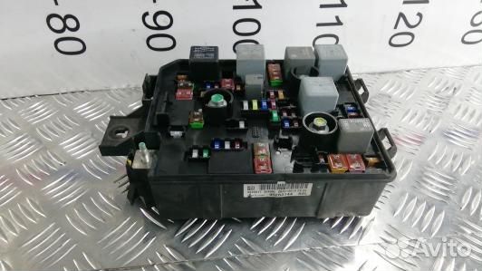 Блок предохранителей opel mokka (NVN01M101)