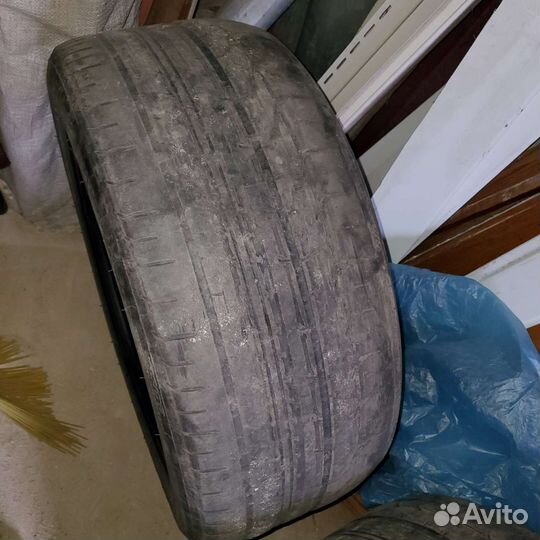 Pirelli P Zero 255/45 R19