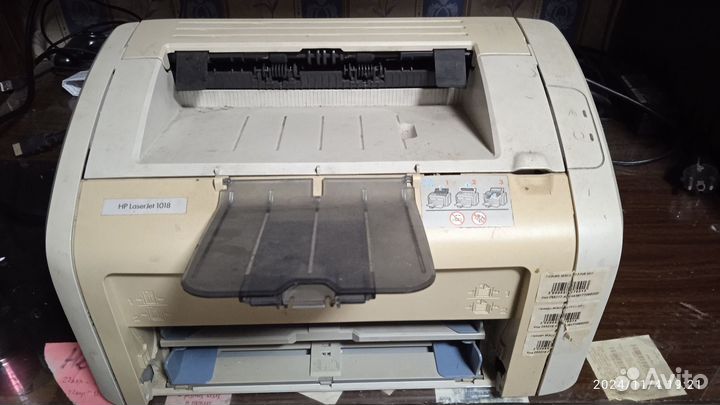 Принтер hp lazer jet 1018 + картридж