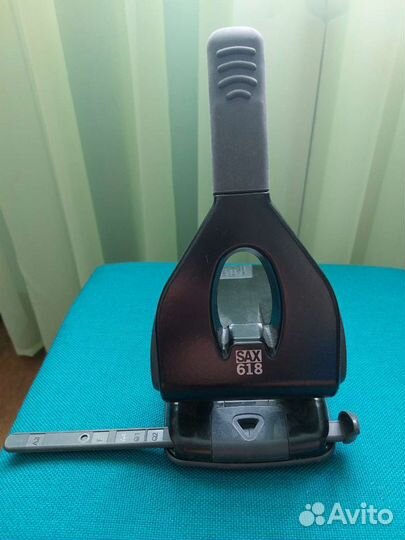 Степлер канцелярский