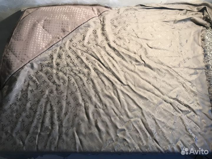 Платок с мехом Louis Vuitton