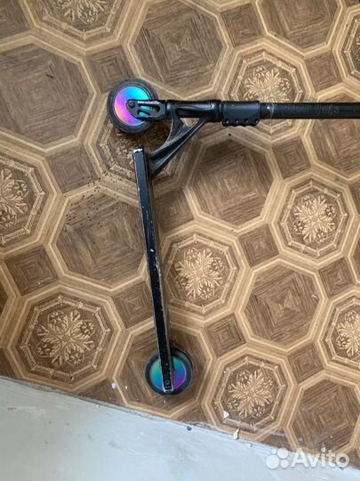 Трюковой самокат tech team