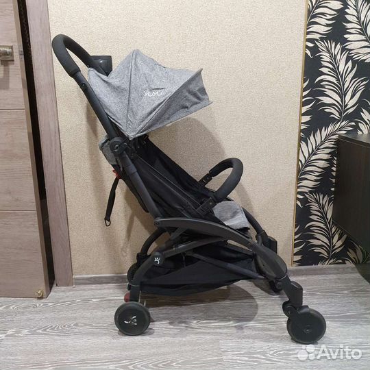 Прогулочная коляска yoya baby
