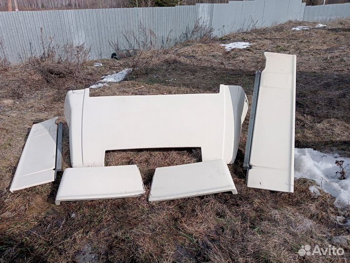 Спойлер Ман командор