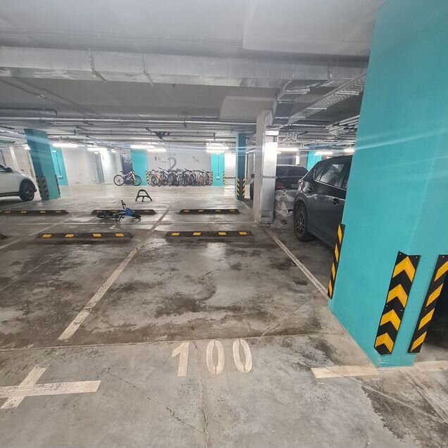Машиноместо, 14 м²