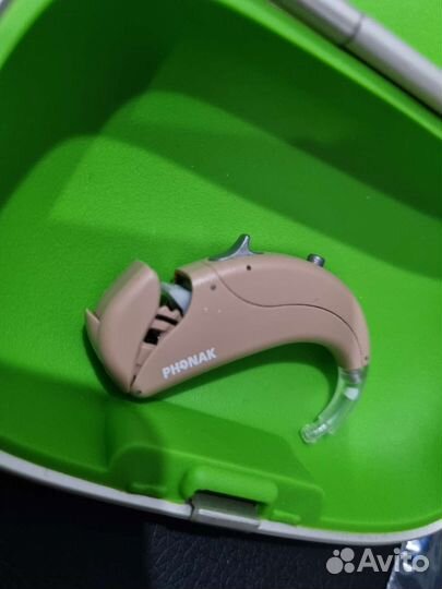 Слуховой аппарат phonak naida Q70-UP