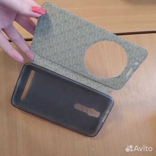 Чехлы на телефон