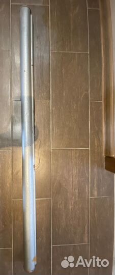 Рулонный экран для проектора