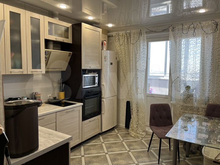 1-к. квартира, 43 м², 9/16 эт.