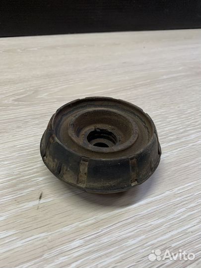 Опора стойки Renault logan