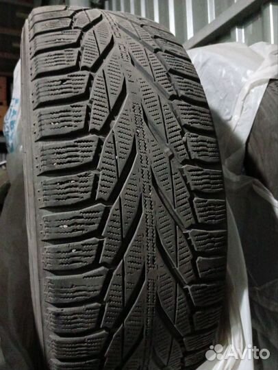 Nokian Tyres Hakkapeliitta R2 SUV 225/65 R17 106R