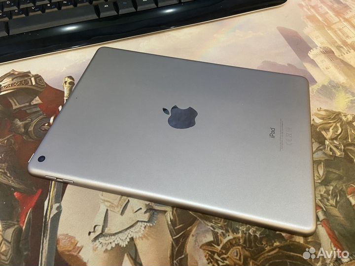 iPad 6 2018 Wi-Fi 32gb Space Gray MR7F2RU/A