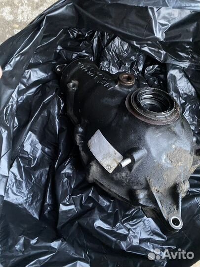 Редуктор передний BMW Х5 Е53