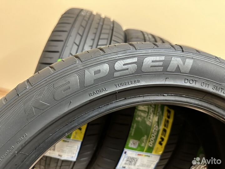 Kapsen Headking S2000 215/45 R18 96V