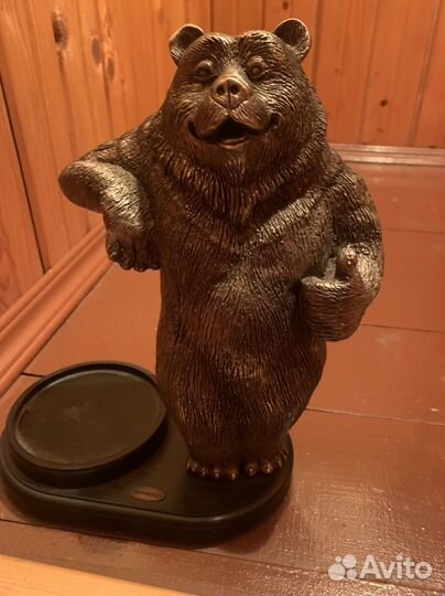 Бронзовая статуэтка