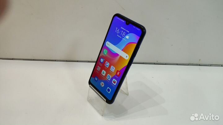 HONOR 8A, 2/32 ГБ