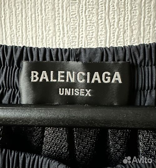 Спортивные штаны Balenciaga 3B оригинал