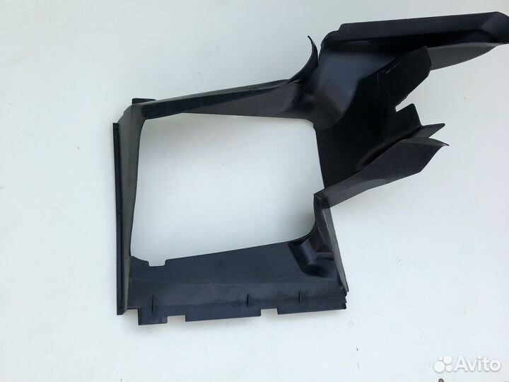 Воздуховод интеркулера Передний левый Audi Q7 3.0