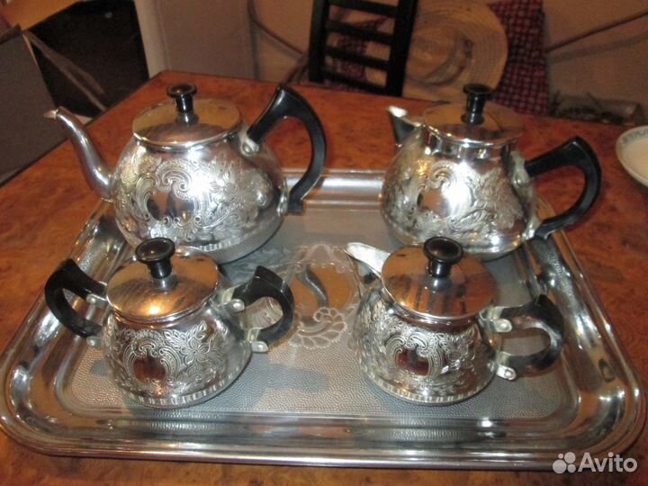 Набор для чаепития на подносе