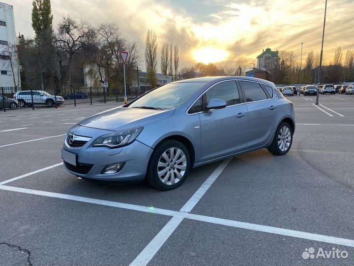 Opel Astra 1.6 AT, 2012, 227 000 км