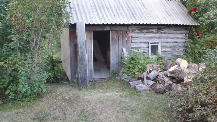 Дача 40 м² на участке 8,81 га