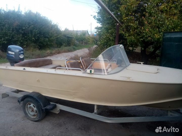 Моторная лодка Прогресс 4 с мотором
