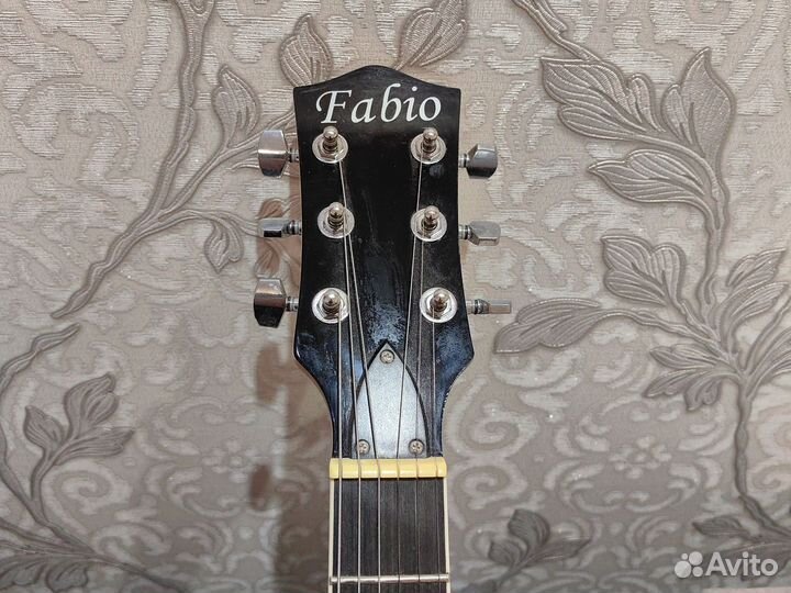 Электрогитара с комбиком