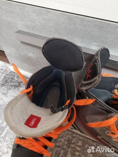 Хоккейные коньки bauer X7.0