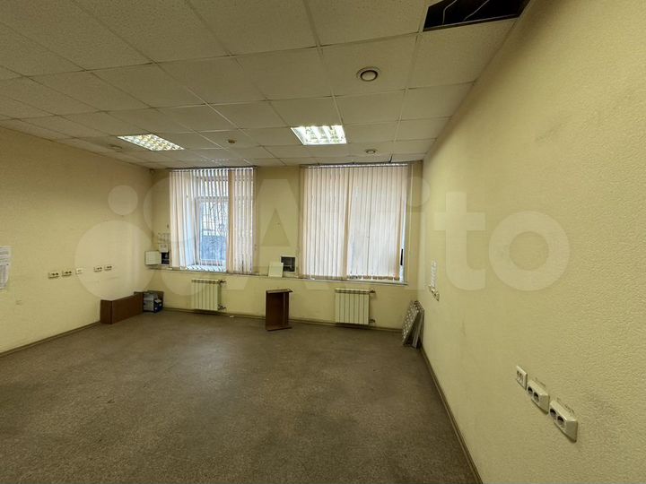 Сдам офисное помещение, 655 м²