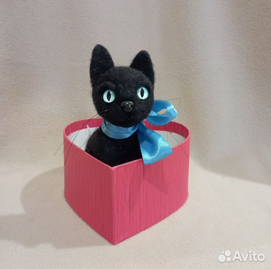 Игрушка интерьерная черный кот