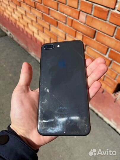iPhone 8 Plus, 128 ГБ