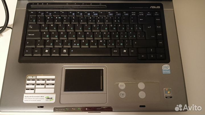 Ноутбук asus F5RL