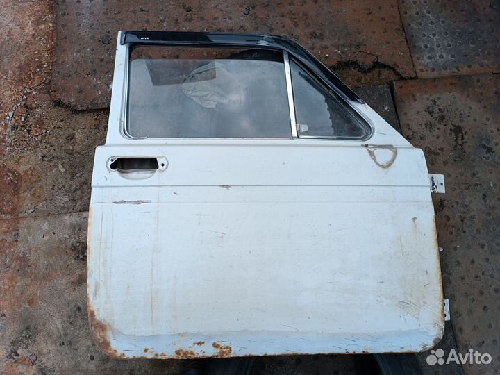 Двери,капот 21213