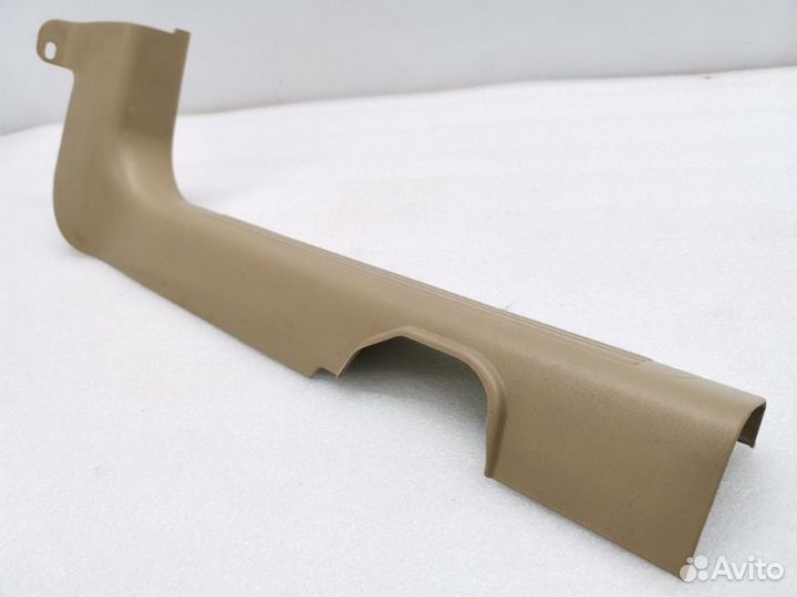 Накладка порога передняя правая Chevrolet Aveo