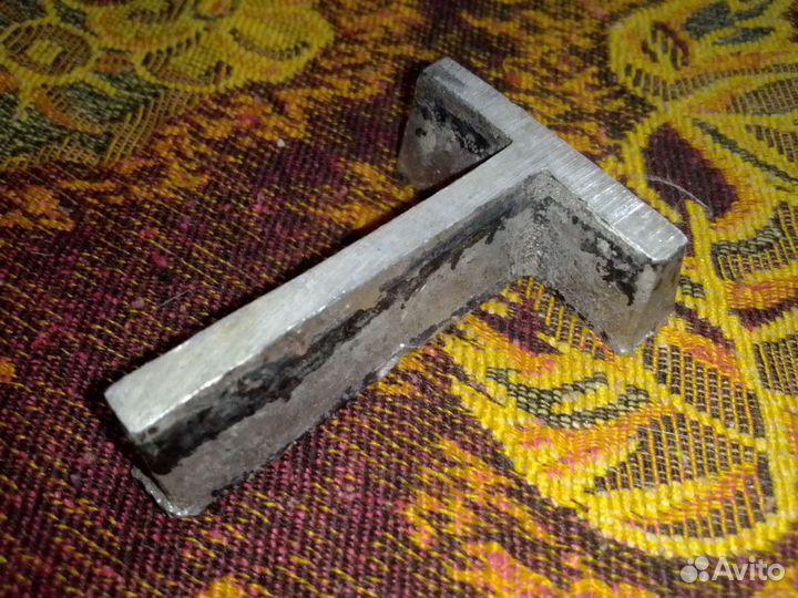 Надпись Тора (буквы дюраль)