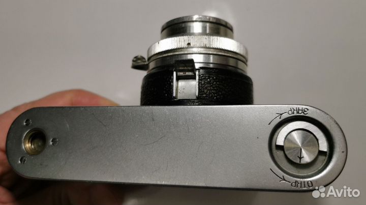 Редчайший самый первый Зенит с квадр лого №520037