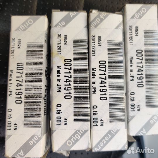 Свечи зажигания 71741910