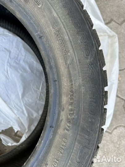 Gislaved Nord Frost 5 215/55 R16 97T