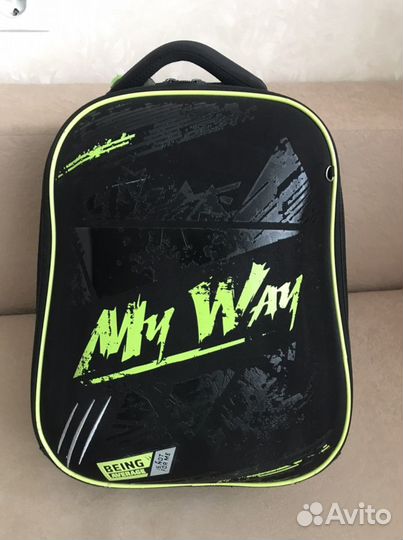 Рюкзак школьный