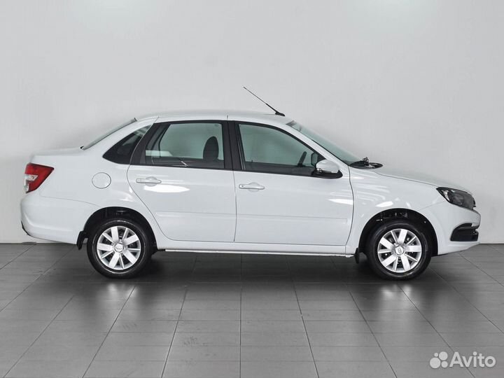 LADA Granta 1.6 МТ, 2023, 377 км
