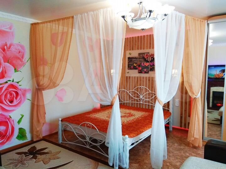 2-к. квартира, 57 м², 1/10 эт.