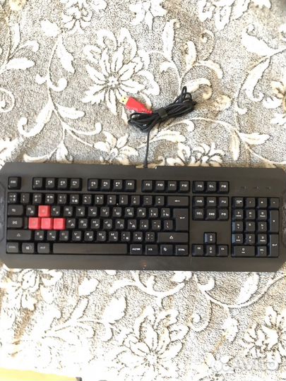 Игровая клавиатура Q-100