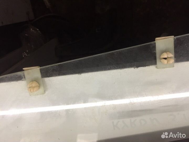 Стекло двери заднее левое (SsangYong Kyron)