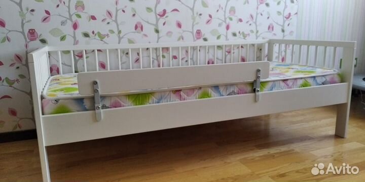 Детская кровать IKEA с матрасом 160*70см