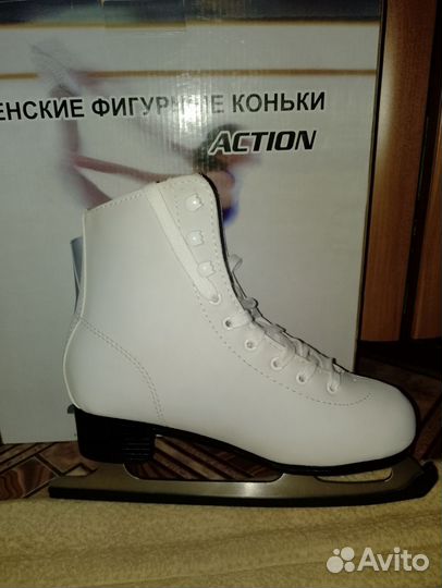 Коньки фигурные