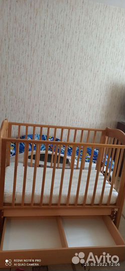 Детская кроватка Гандылян Ванечка с маятником