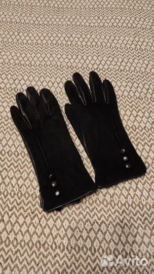 Перчатки