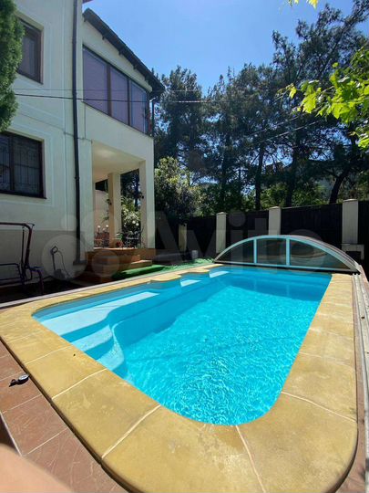 Комната 24 м², 1/3 эт.