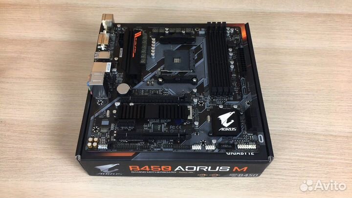 Gigabyte B450 aorus M